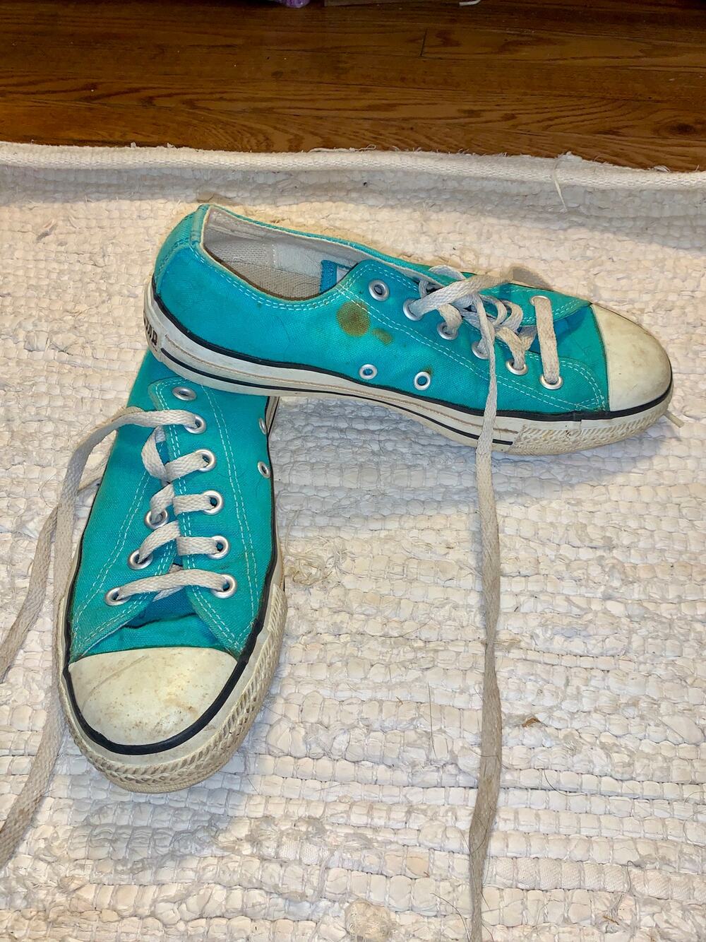 VINTAGE TURQUOISE MADE IN USA CONVERSE ALL STAR CHUCK TAYLOR SNEAKERS